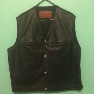 State of the art stylish Men's Conceal Carry Vest